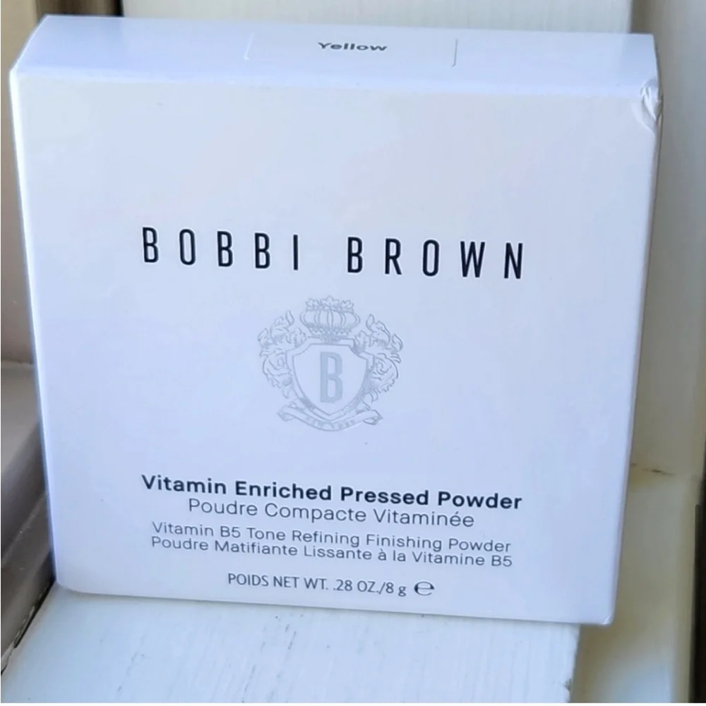 NIB BOBBI BROWN VITAMIN ENRICHED PRESSED FINISHING POWDER IN YELLOW